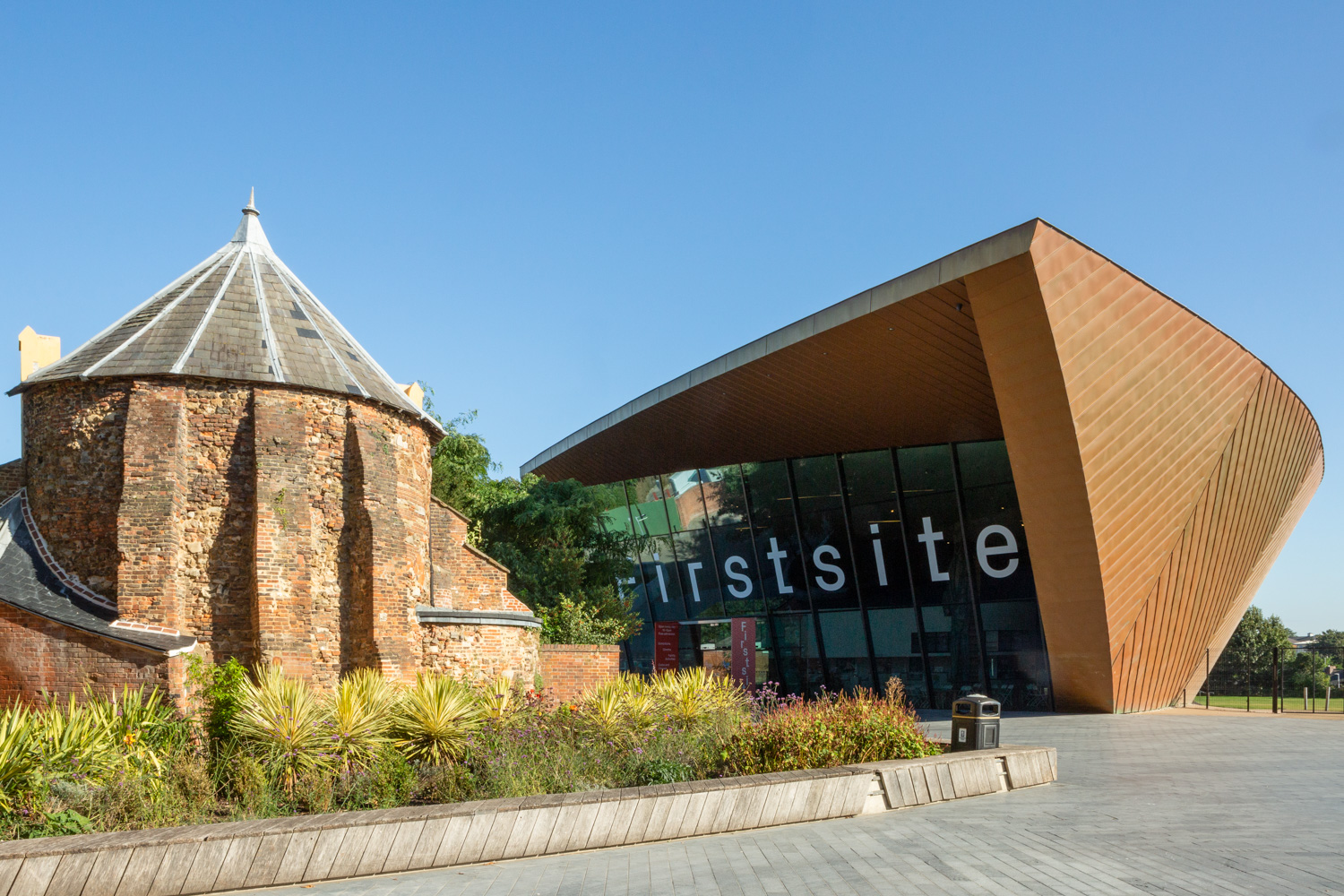 Opening event for Bloomberg New Contemporaries at Firstsite Colchester, 24 September 2021. Photograph by Jayne Lloyd.