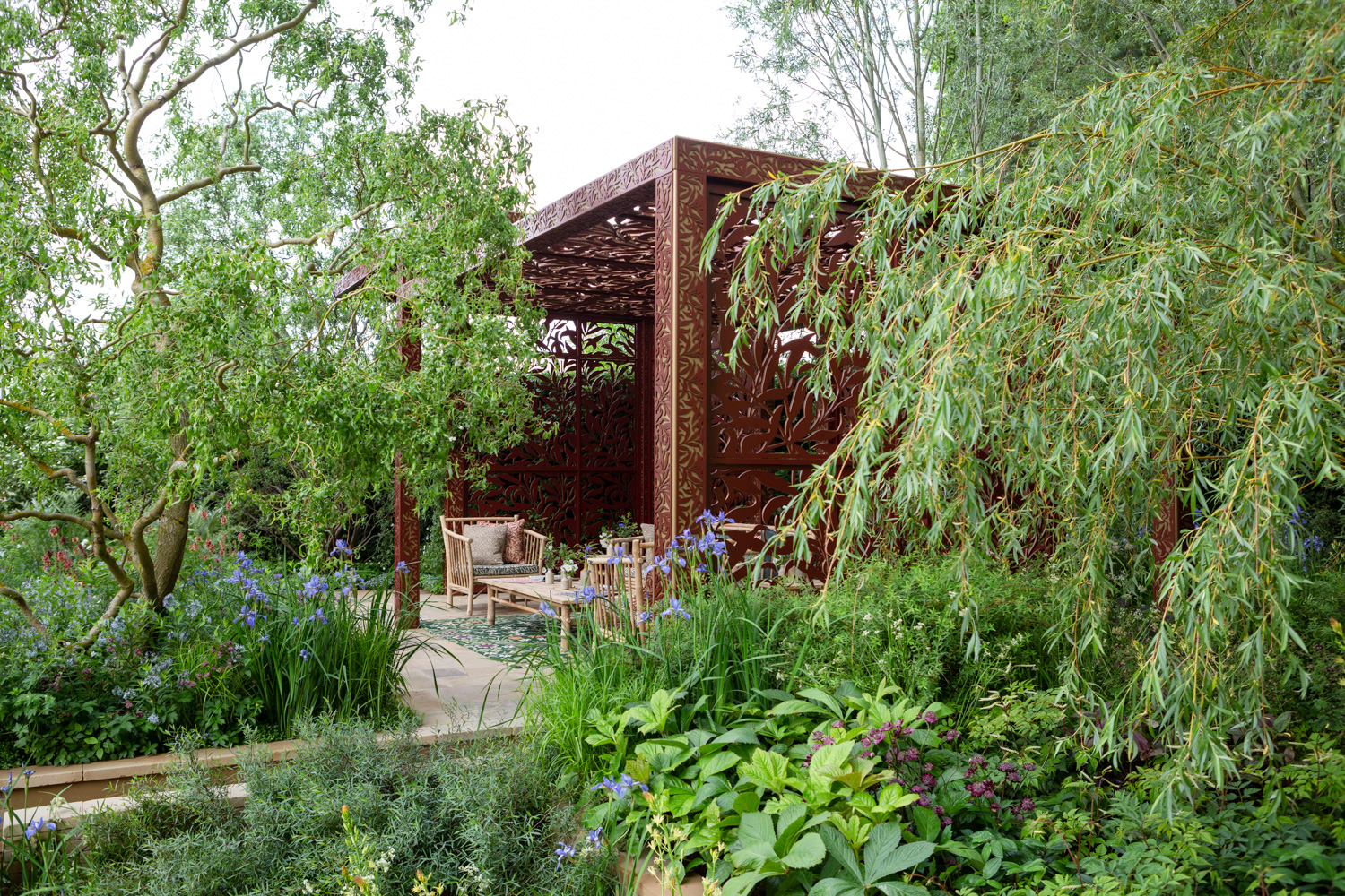 RHS Chelsea Flower Show 2022. Photograph by Jayne Lloyd for The English Garden magazine.